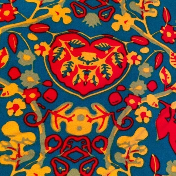 0580 LuLaRoe Size T & C Leggings Green and Red Graphic Floral Print New - Picture 4 of 4